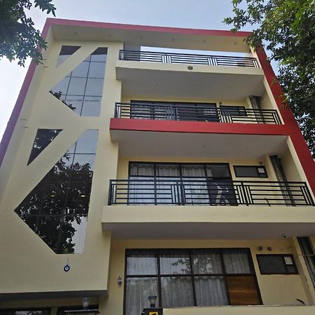 Ashirwaad 249 Bed and Breakfast Greater Noida Eksteriør billede