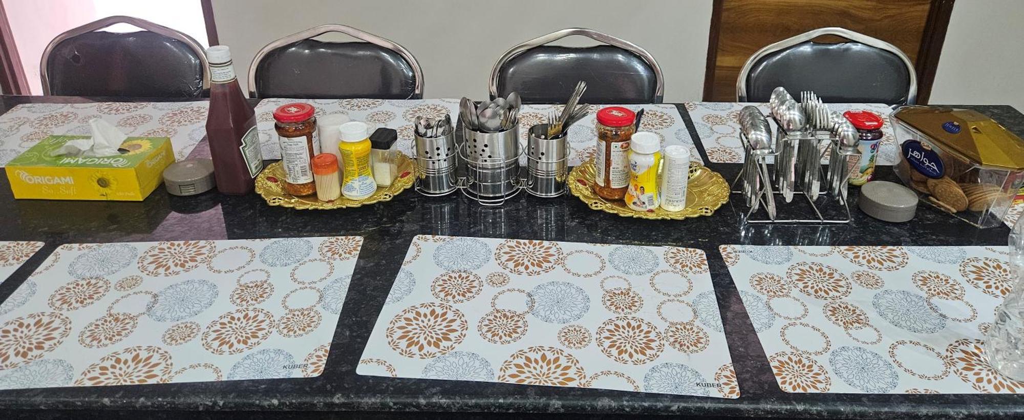 Ashirwaad 249 Bed and Breakfast Greater Noida Eksteriør billede